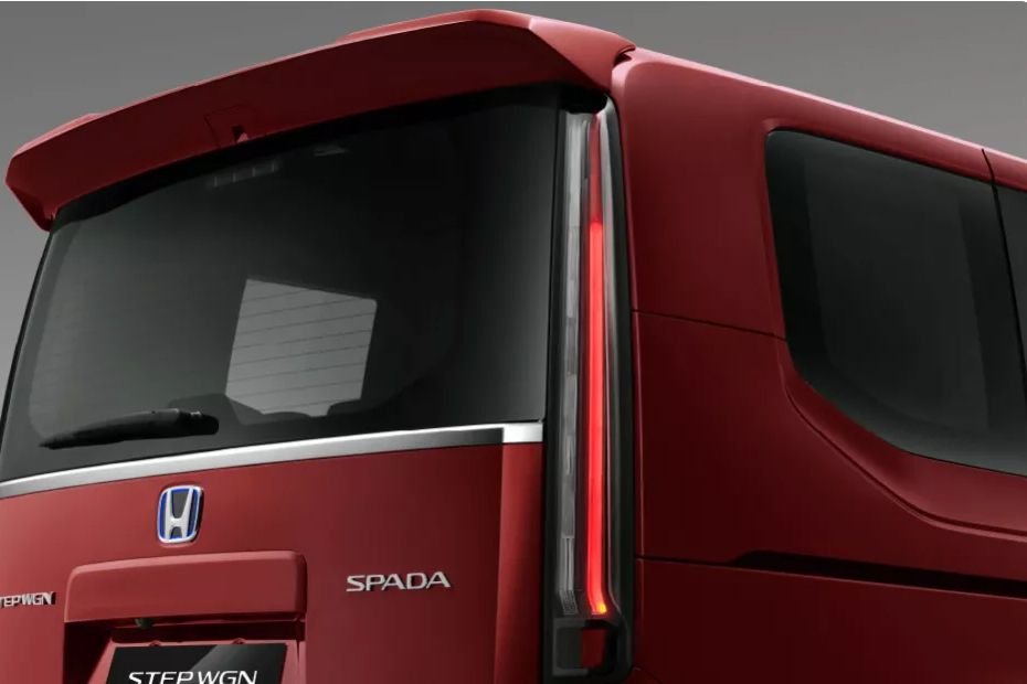 Honda STEP WGN 5